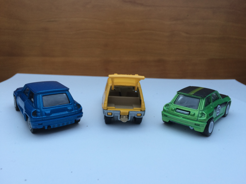 Illustration for article titled French Friday: Renault 5's in all Different Flavors